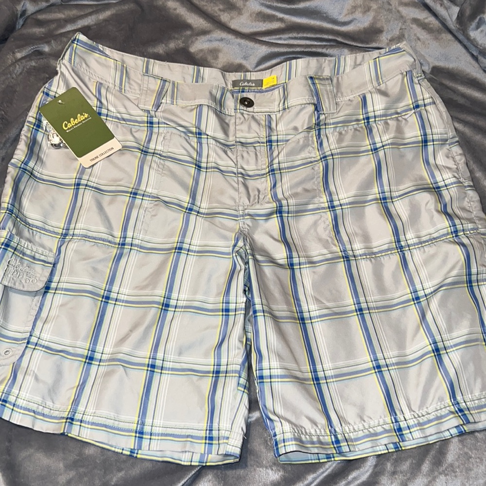 Cabela's Light Gray Plaid Women's Cargo Shorts with Blue and Yellow Stripes